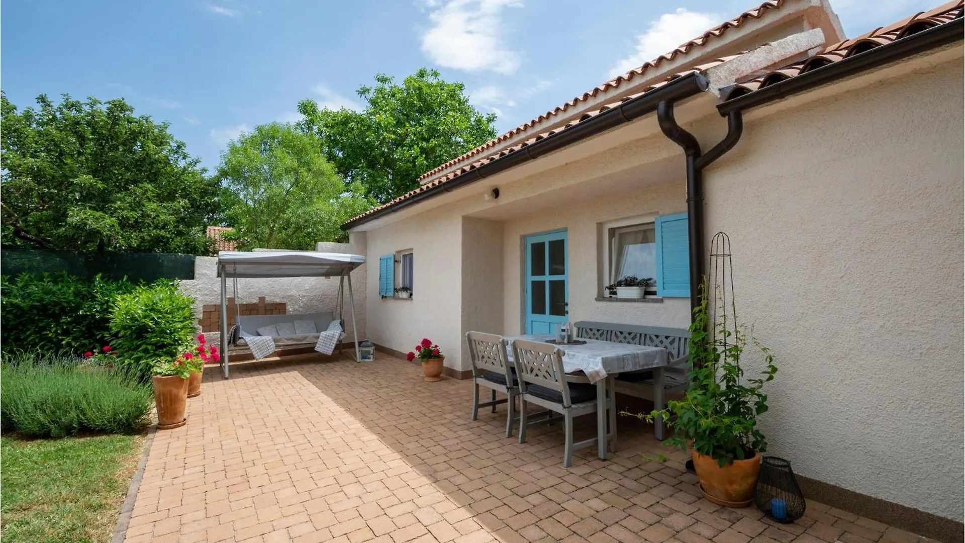 Holiday home 2 Bedroom Stunning Home In Sisan