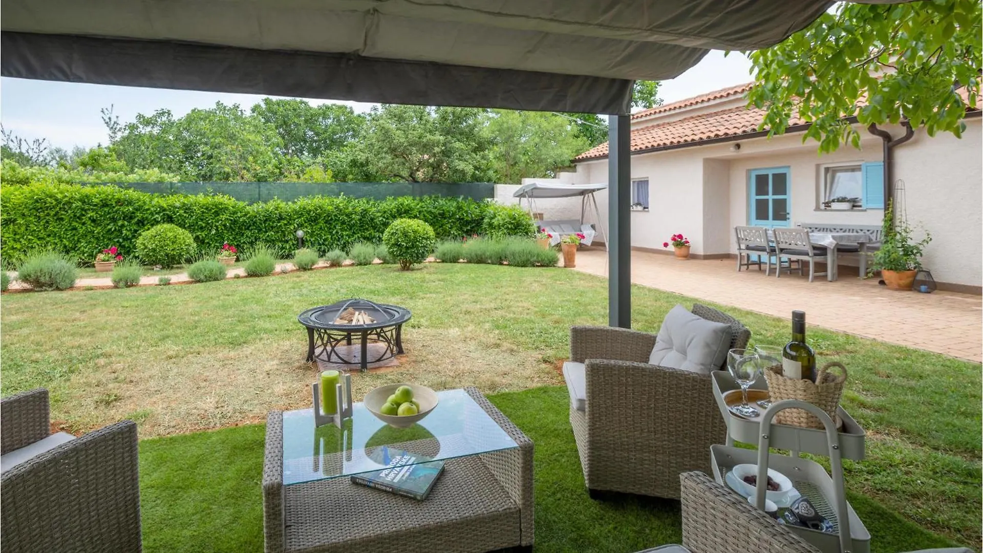 2 Bedroom Stunning Home In Sisan Croatia